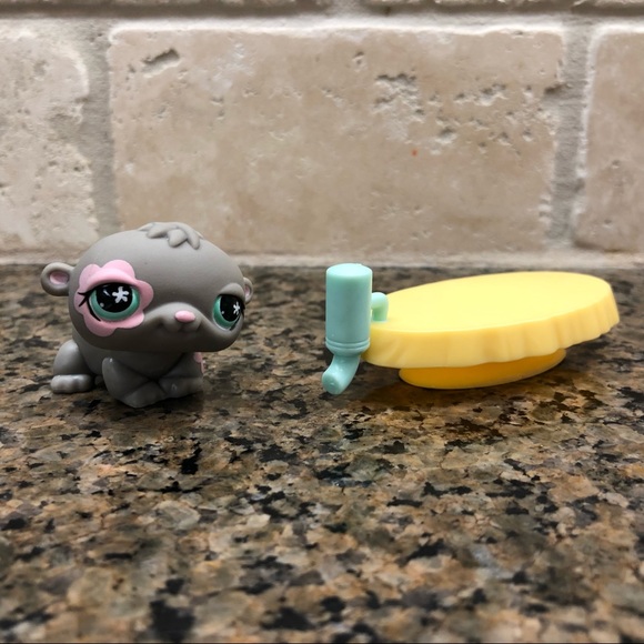 littlest pet shop gerbil